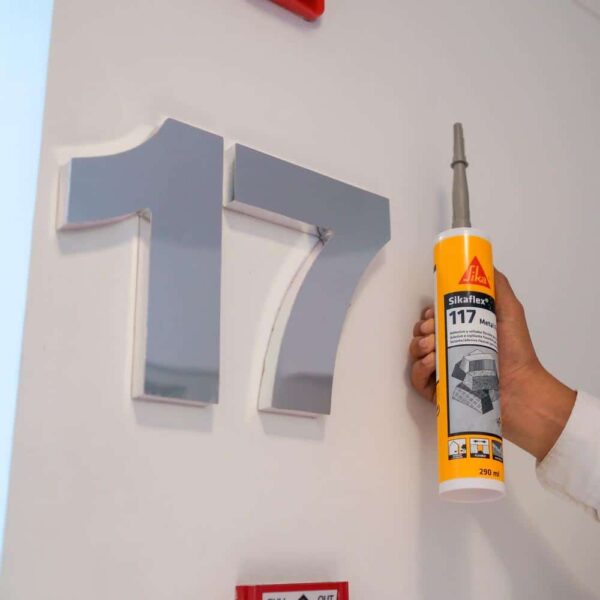 Sikaflex®-117 Metal Force x 290ML - Imagen 4